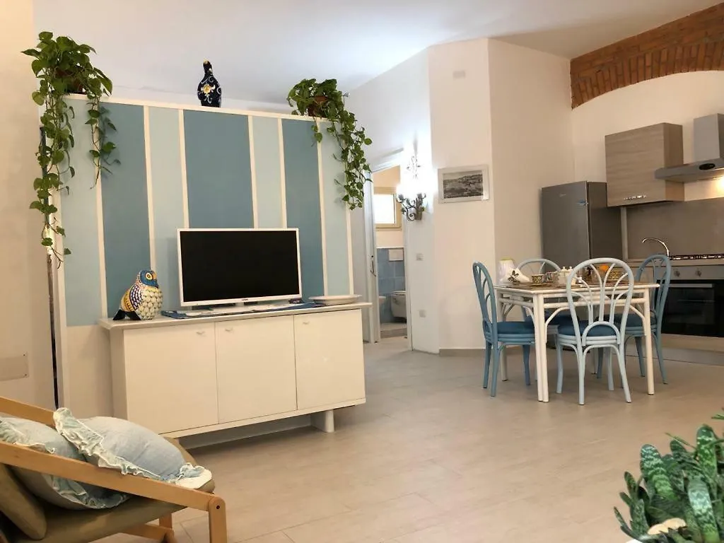 Apartment Appartamenti Milu - Milu Holidays La Maddalena