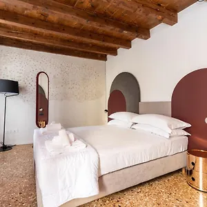 Palazzo Miracoli Apartment Venedig